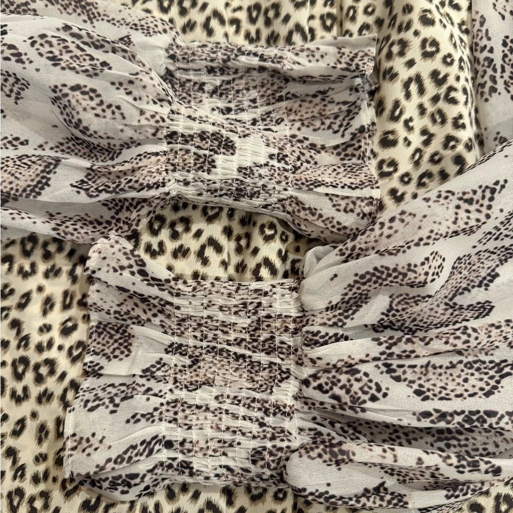 JODIFL Leopard Print Blouse with Sheer Patterned Sleeves - Picture 4 of 4